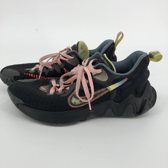 Nike Black & Pink Athletic Shoes | Comfort for Any Occasion main image 4